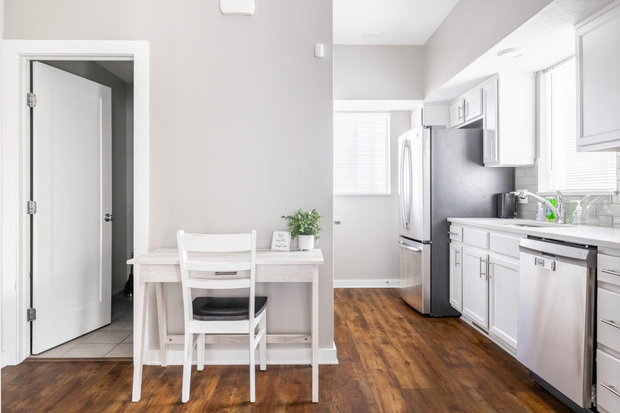 Luxury Downtown Townhome Unit 13 Cleveland Exteriör bild