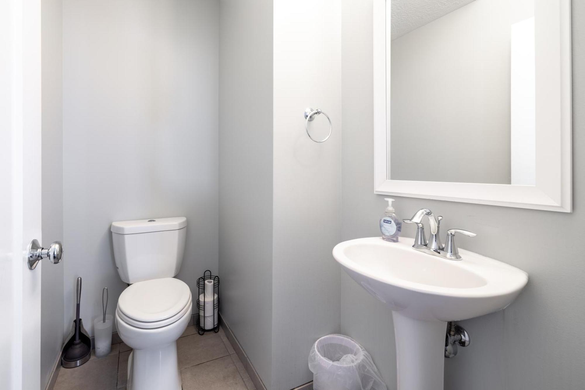 Luxury Downtown Townhome Unit 13 Cleveland Exteriör bild