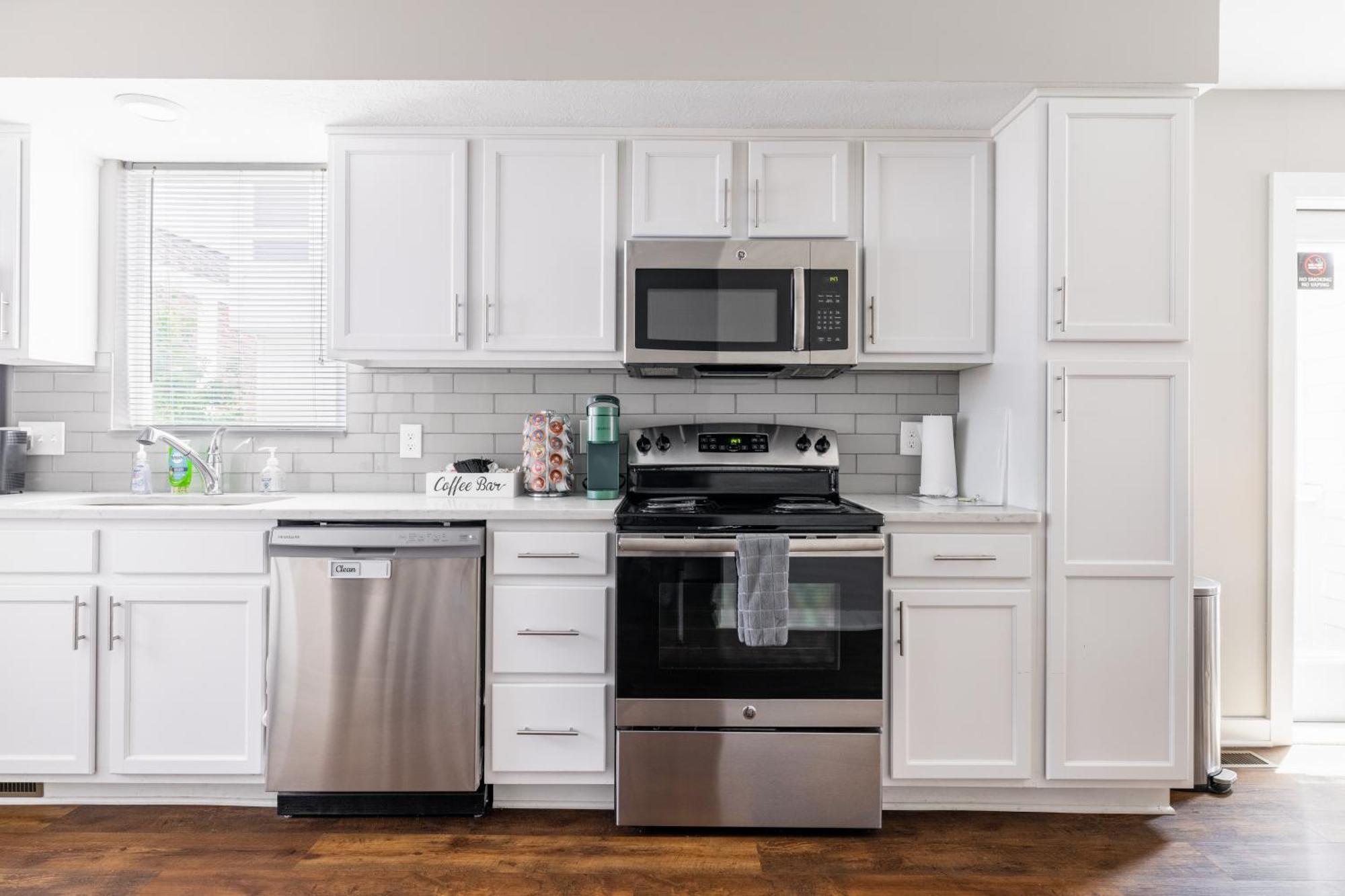 Luxury Downtown Townhome Unit 13 Cleveland Exteriör bild